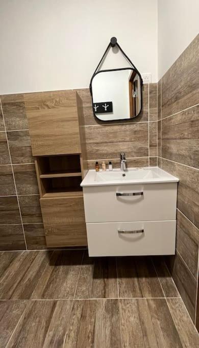 Superbe Appartement A 15 Min De Lyon Saint-Fons Екстер'єр фото